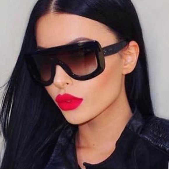 Oversized Black Sunglasses - Picture 3 of 7